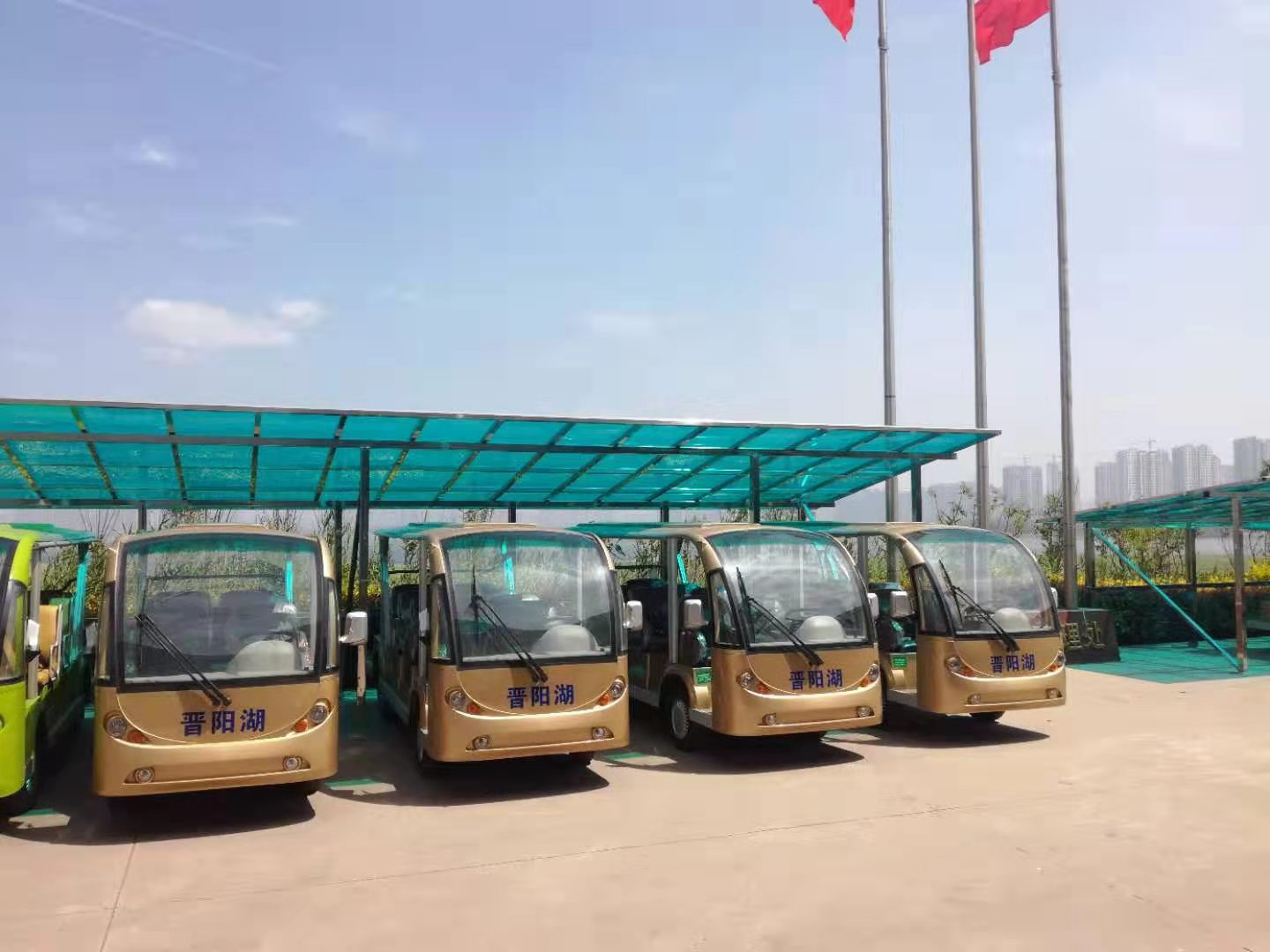 “逛”晉陽湖，“乘”益高車2