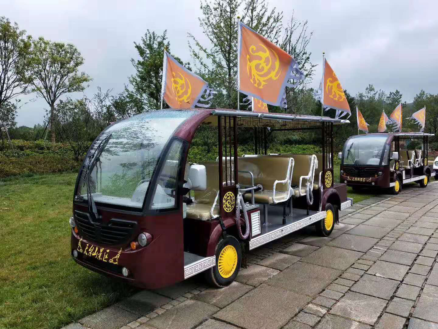 益高燃油觀光車助力山東日照天臺山景區